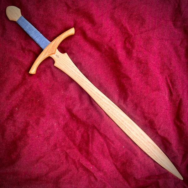 Squirely Arms Wizard's Foe Hammer, a Glamdring-inspired wooden sword